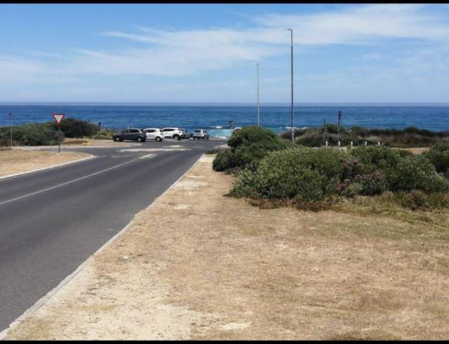 LAND FOR SALE IN SANDBAAI